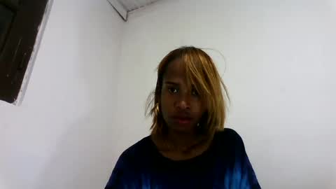 fallinah01 online show from July 19, 8:39 am