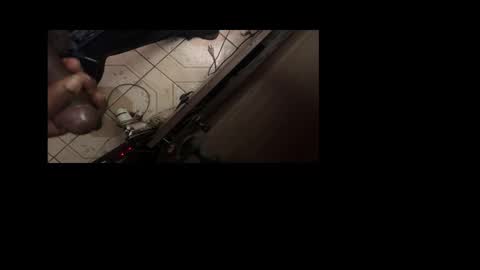 famethediscjock_1 online show from December 22, 6:25 pm