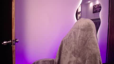 FANCY online show from March 30, 5:40 am