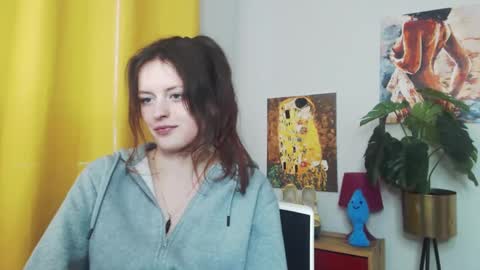 Nadine online show from February 13, 9:41 am