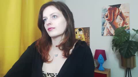 Nadine online show from March 5, 6:12 am