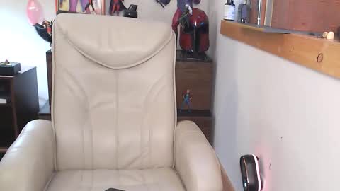 Fan Friction online show from March 4, 7:44 pm