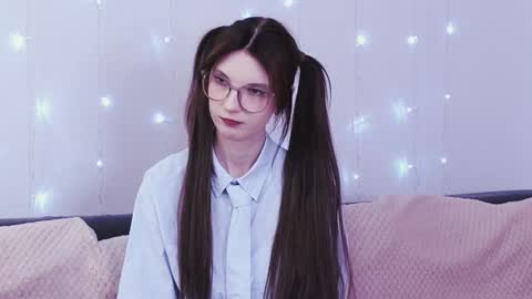 Kim online show from January 30, 4:55 pm