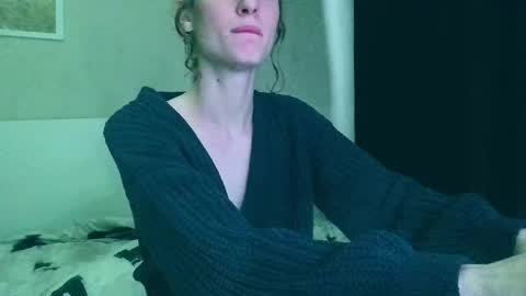 Kira online show from December 15, 7:48 am