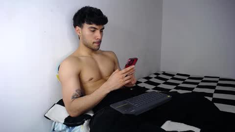 farid_24 online show from February 24, 12:13 am