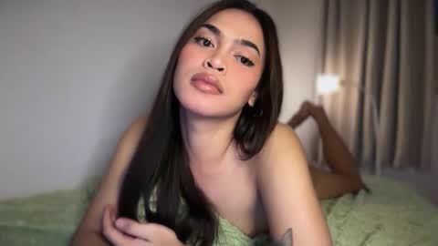 farrahmoanx online show from May 5, 5:41 pm