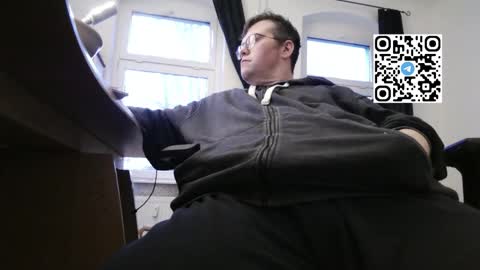 Fat Bernd online show from March 2, 4:57 pm