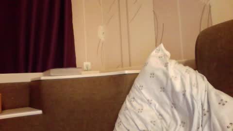 Snapshot of faustfrost chatting on October 6, 6:04 pm Faust online show from October 6, 6:04 pm