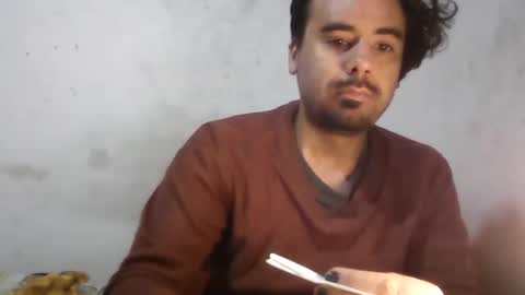 Faux Feitico online show from April 18, 8:42 pm