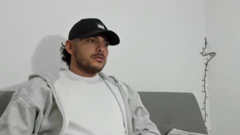 favid95 online show from February 28, 10:50 pm