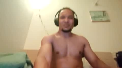 favoritecoffee online show from March 16, 3:42 am