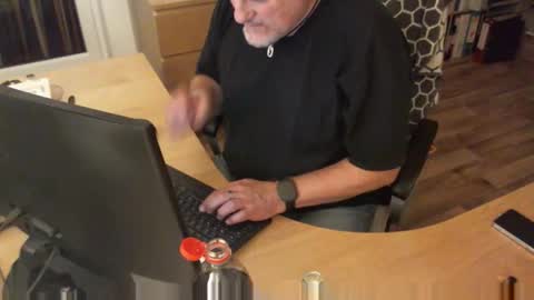 feet4u_barefooter online show from September 20, 10:02 pm