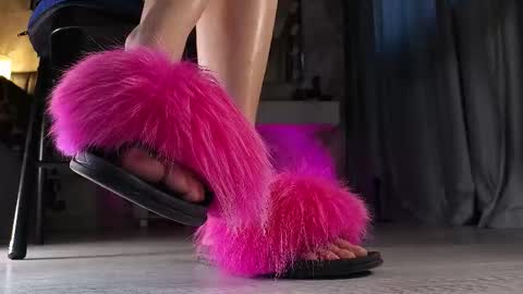 Kris online show from March 2, 9:49 am