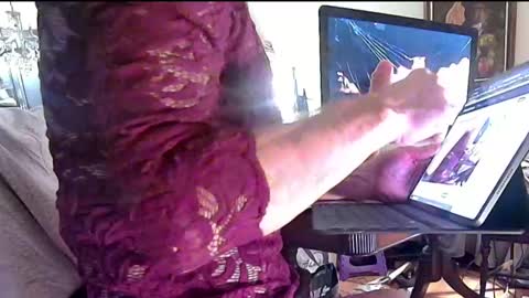 Snapshot of felicitybliss29 chatting on December 4, 7:22 am felicitybliss29 online show from December 4, 7:22 am