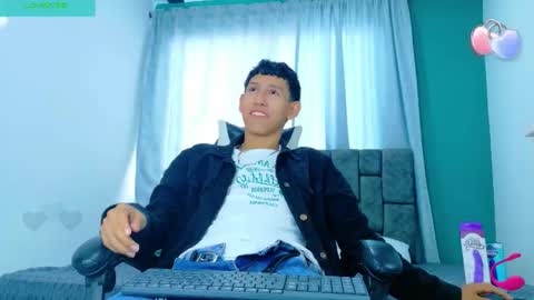 felipehotgonzalez online show from November 14, 1:57 pm