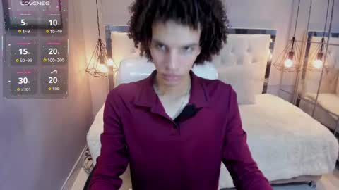 FELIPE online show from June 25, 5:29 pm