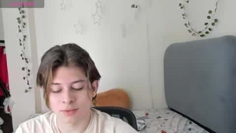Snapshot of felix_leex chatting on October 3, 8:06 pm Felix leex online show from October 3, 8:06 pm