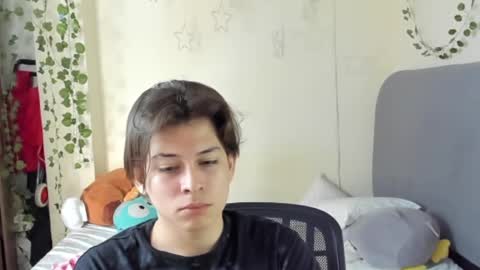 Snapshot of felix_leex chatting on September 12, 7:05 pm Felix leex online show from September 12, 7:05 pm