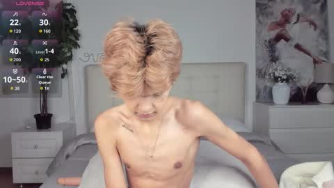 Snapshot of felix_rey chatting on October 8, 5:41 pm Felix online show from October 8, 5:41 pm