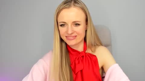 felorina online show from April 28, 8:02 pm