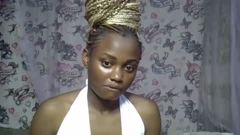 fentyafricana00 online show from January 19, 2:27 pm