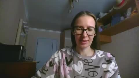 feraliss online show from November 26, 9:06 am