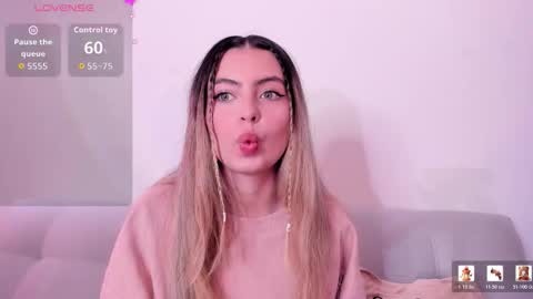 fernanda  online show from February 24, 1:36 pm