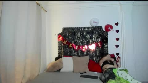 Fetishgirlsxxx online show from February 18, 12:05 pm