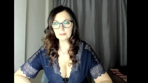 Snapshot of fey_bb chatting on February 14, 12:36 pm Milana online show from February 14, 12:36 pm