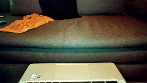 ffd444 online show from November 10, 2:03 am