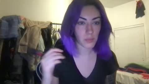 fgsammie online show from April 18, 3:30 am