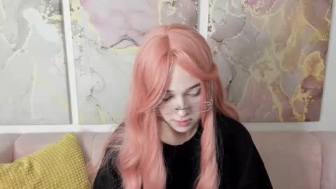 fiamoory online show from March 14, 9:13 am