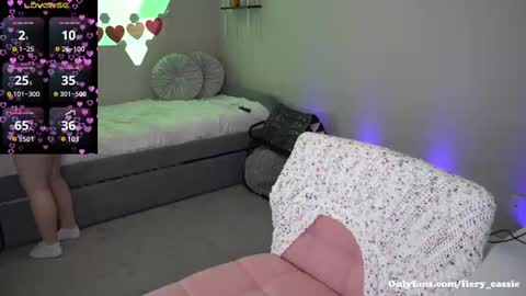 Snapshot of fiery_redhead chatting on February 23, 12:51 am Cassie Ventura online show from February 23, 12:51 am