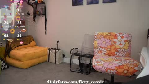 Snapshot of fiery_redhead chatting on October 3, 1:04 am Cassie Ventura online show from October 3, 1:04 am