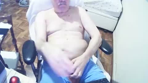 filhober online show from March 1, 11:15 pm