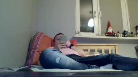 filipek757 online show from February 16, 6:43 pm