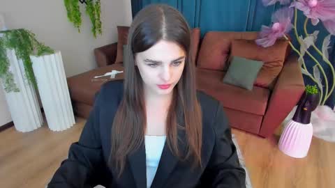 Snapshot of finalaccord chatting on October 3, 10:56 am Amanda online show from October 3, 10:56 am