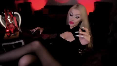 AlfaFemale online show from November 6, 1:52 am