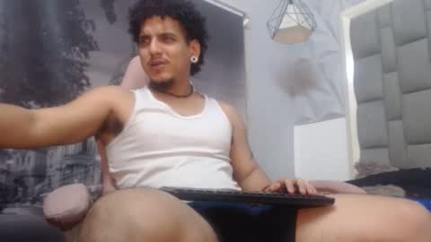 fire_boy69 online show from February 28, 6:34 pm