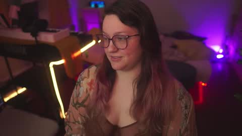 Lio Roxy online show from February 22, 5:22 am