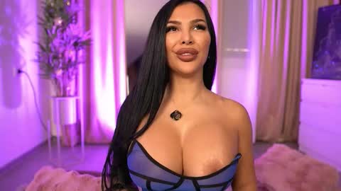 Fires Bomb 777 online show from February 3, 6:40 am