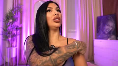 Fires Bomb 777 online show from February 3, 6:22 am