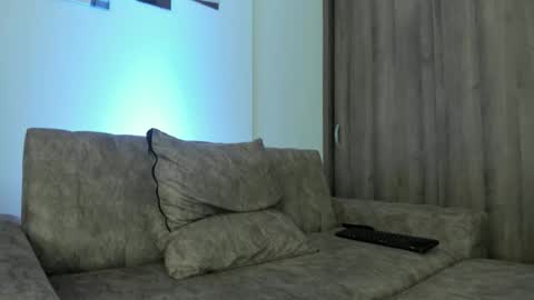 FRAIDER online show from December 4, 2:49 pm