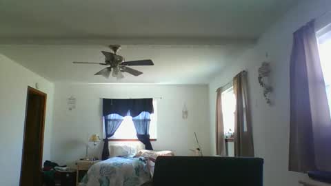 flamale65to online show from March 21, 3:49 pm