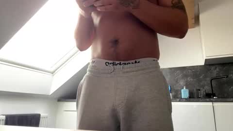 flashi1990 online show from October 23, 12:28 pm