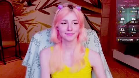 FlexiMona online show from July 18, 9:33 am
