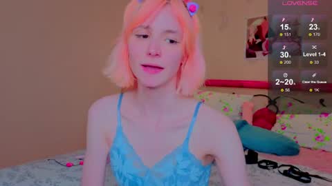 FlexiMona online show from June 20, 1:50 pm