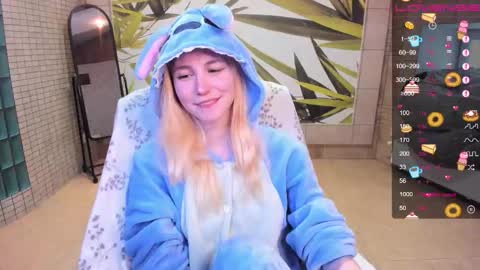 FlexiMona online show from February 22, 10:08 am