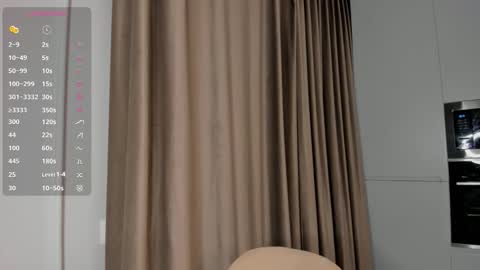 Emely  online show from November 5, 2:41 pm