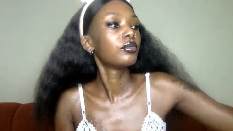 sheery online show from June 25, 7:57 am